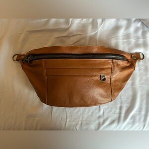 EUC Parker Thatch Cross Your Heart Sling British Tan